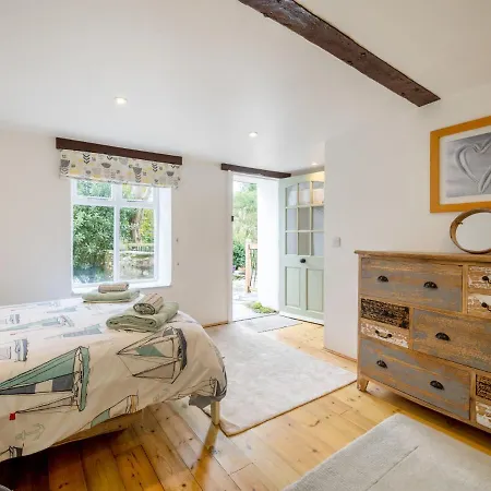 Cherry Orchard By Interhome * Mevagissey